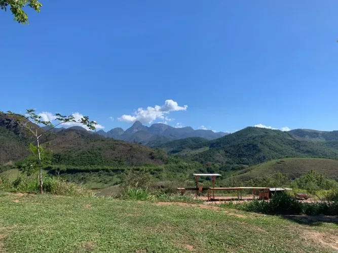 Terreno para venda com 3546 metros quadrados em Secretário RJ