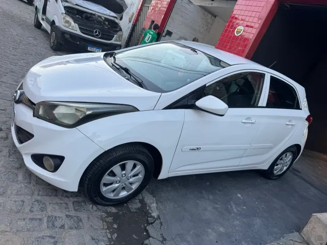 Hyundai HB20 C./c.plus/c.style 1.6 Flex 16V Mec. 2013
