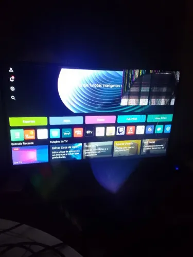 TV LG ELA TEM 2 MESES DE COMPRADO!! A TELA TRINCOU