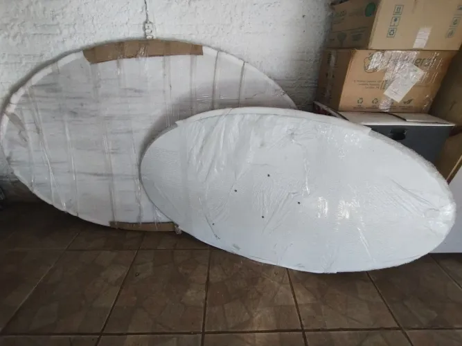 Tampo Saarinen Oval Mármore Carrara 2,00m - +50% OFF
