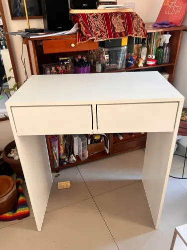 Mesa escrivaninha