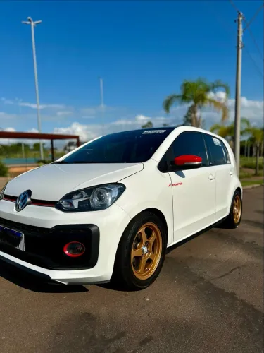 Volkswagen Up! Pepper 1.0 TSI L Flex 12V 5P 2018