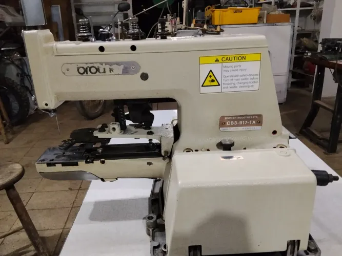 Botoadeira Brother CB3-917-1A