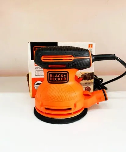 Lixadeira Roto Orbital 200W Black & Decker
