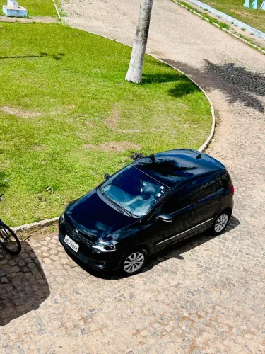 Volkswagen Fox 1.0 MI Total Flex 8V 5P 2011