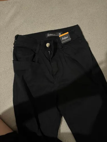 CALÇA FEMININA 34 E BLUSAS