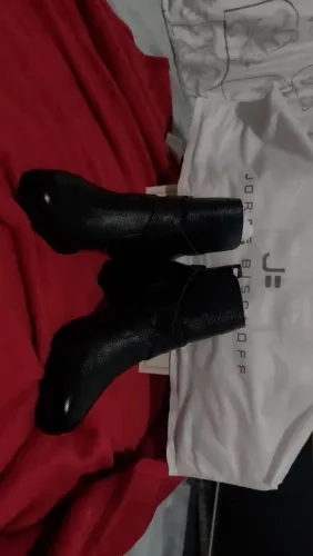 Bota Feminina Jorge Bischoff