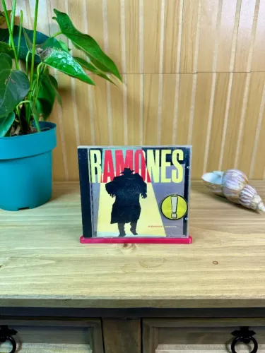 CD Ramones - Pleasant Dreams (Importado)