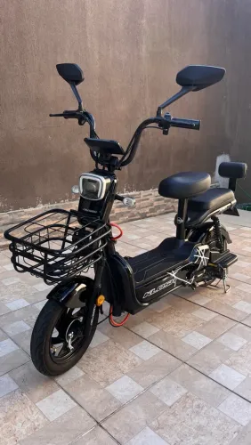 Scooter elétrica Klosh ravi 800W