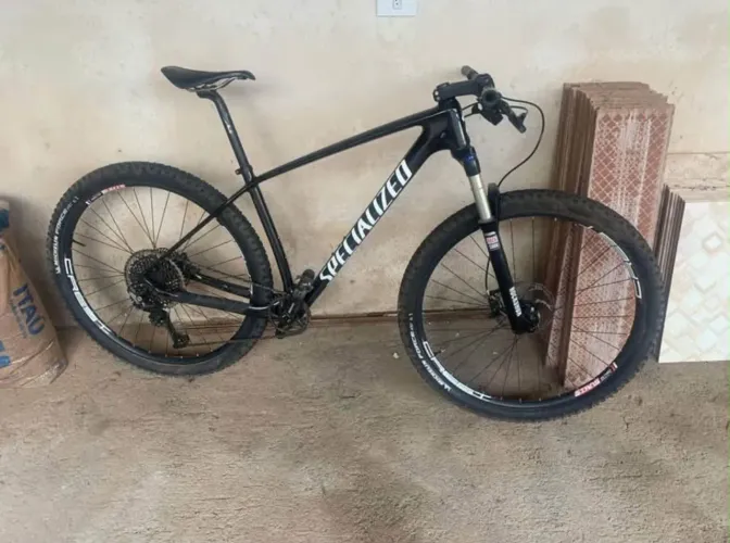 Bike carbono aro 29