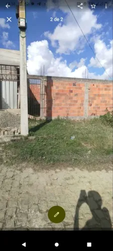 Vende-se terreno no bairro Gabriela