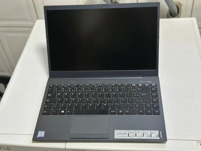 Notebook VAIO FE14