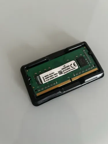 Memoria de Notebook Kingston 8gb DDR4 90 dias de garantia