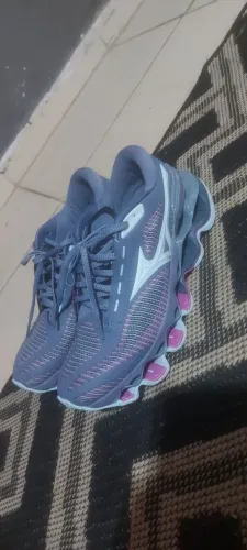 Mizuno pro 15 semi novo