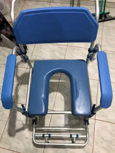 Cadeira higiênica