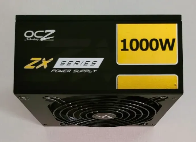 Fonte OCZ ZX Series 1000W 80 Plus Gold modelo OCZ-ZX1000W