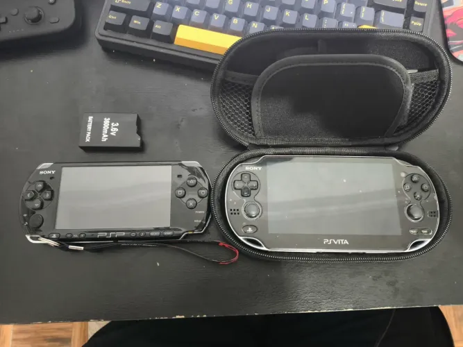Psvita + psp 3000, troco por nintendo switch