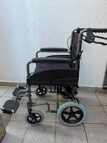 Cadeira De Rodas em Alumínio - Modelo Vibe Mobil