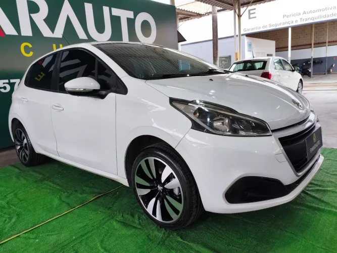 Peugeot 208 Active 1.2 Flex 12V 5P Mec. 2018
