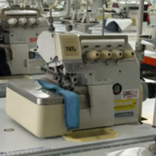 OVERLOCK PONTO CONJUGADO SIRUBA 747K 514M2-28 COM MOTOR ELETRÔNICO
