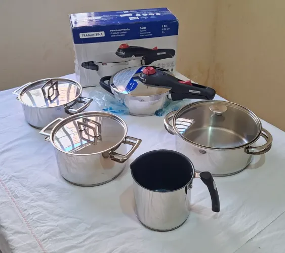 Conjunto de panela tramontina inox seis