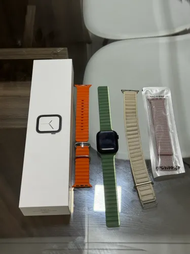 Apple Watch Series 7 - 45mm + Kit de Pulseiras Extra