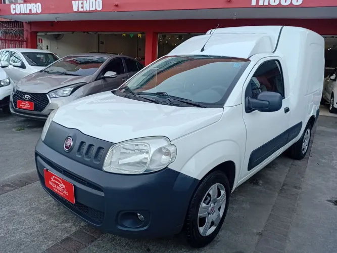 Fiat Fiorino Furgão Work. Hard 1.4 Flex 8V 2P 2017