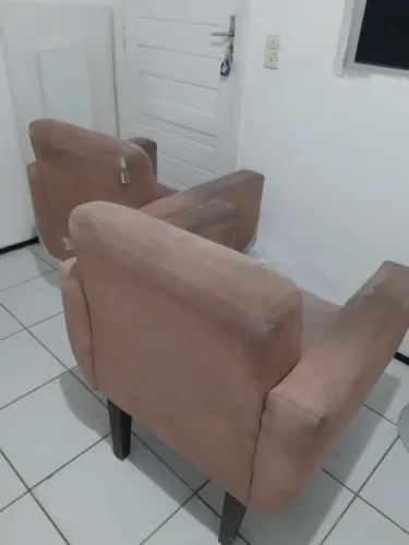Vendo duas poltronas