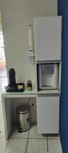 Móvel para Bebedouro e Cantinho do Café com Armário - 90 cm
