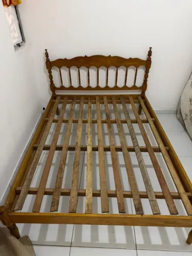 Cama madeira