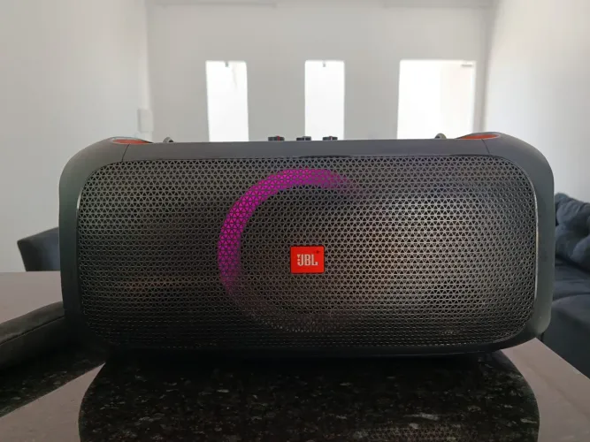 Caixa de som JBL original
