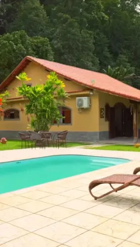 Excelente sítio em Guapimirim no coração da Serra totalmente equipado para você desfrutar!