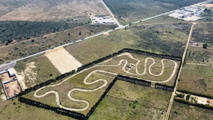 Lote 110.000 m2 em Rancho Silverado