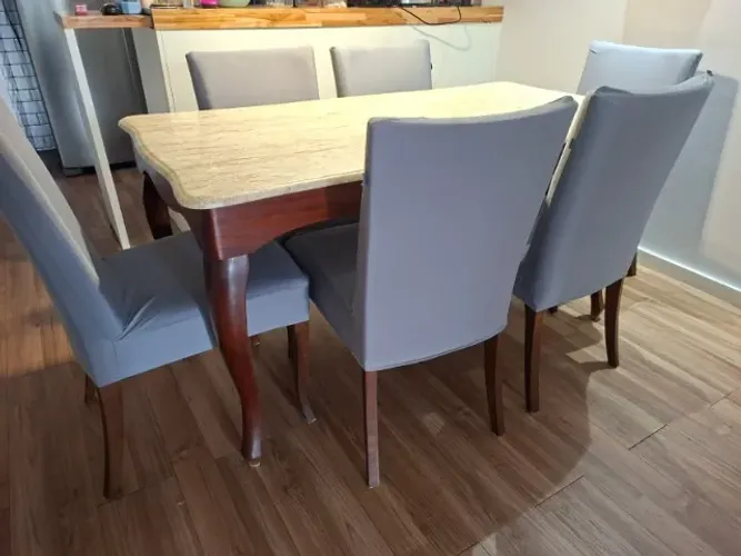 Mesa de jantar de mármore 6 lugares