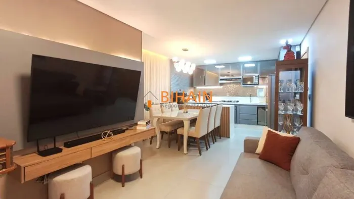Apartamento com 2 dormitórios à venda, 54 m² por R$ 600.000,00 - Cinquentenário - Belo Hor