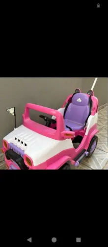 Carrinho pouco usado 400 pra vende logo