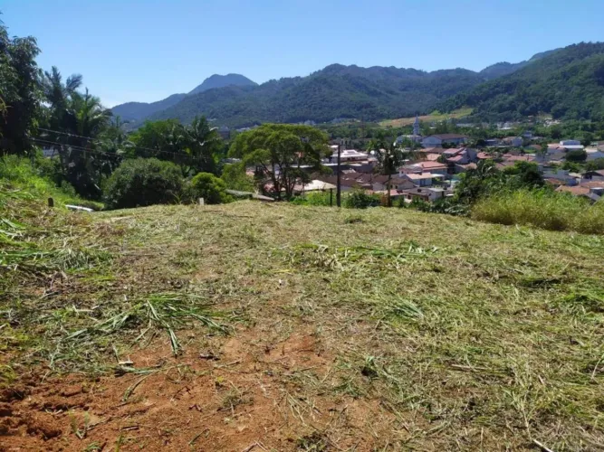 Terreno para Venda em Jaraguá do Sul / SC no bairro Barra do Rio Cerro