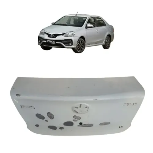 tampa traseira etios sedan 2017 2018 2019 2020 2021 usada