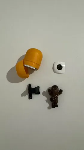 Boneco Star Wars Kinder Joy Kinder Ovo Guerra nas Estrelas Chewbacca Figure Figura