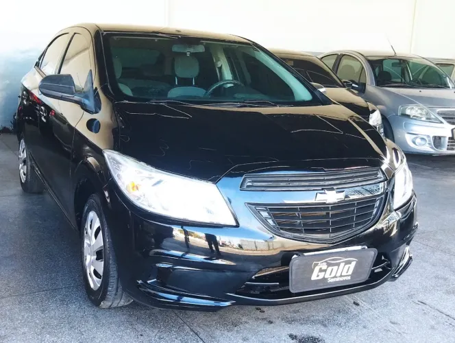Chevrolet Onix Hatch LT 1.0 8V Flexpower 5P Mec. 2015