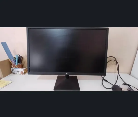 Monitor LG 