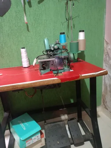 Máquina de costura