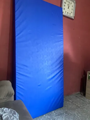 Vendo esse colchão de solteiro e novo nunca foi usado