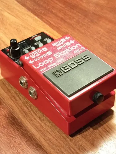 Boss RV-3 Looper