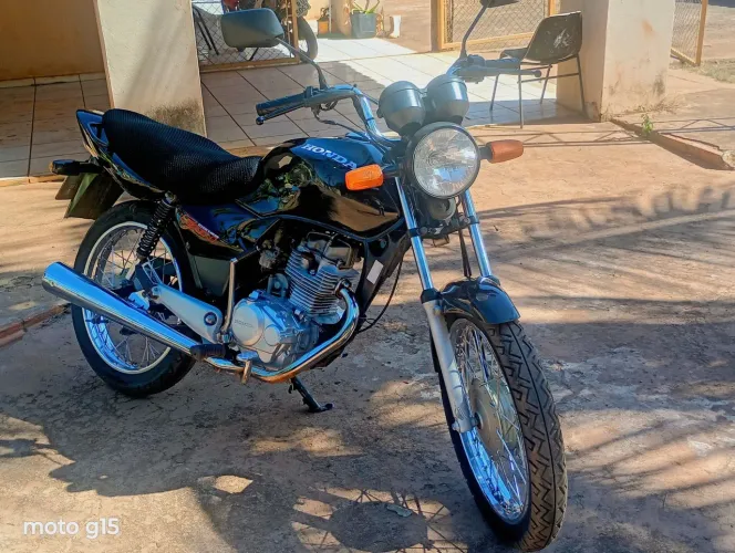 VENDO OU TROCO CG 125 ZERA DE TUDO MOTOR NA GARANTIA 