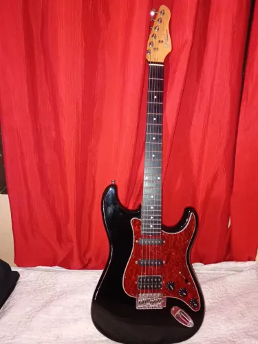 Guitarra geanini seri, G,101.