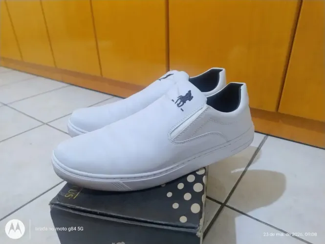 Tênis polo