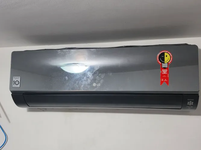 Ar condicionado LG Duor inverter 12000 btu