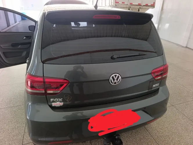 Volkswagen Fox Highline 1.6 Flex 16V 5P 2015