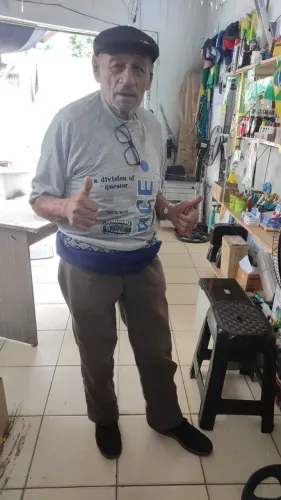 Ofereço-me para cuidar de Chacara